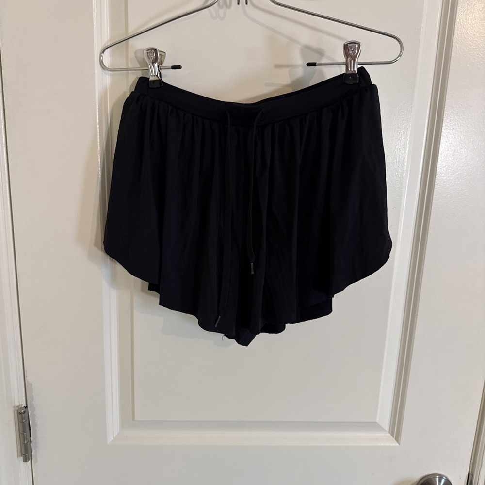 Gold Hinge Black Shorts go with the flow tennis pickleball  pockets high rise XS
